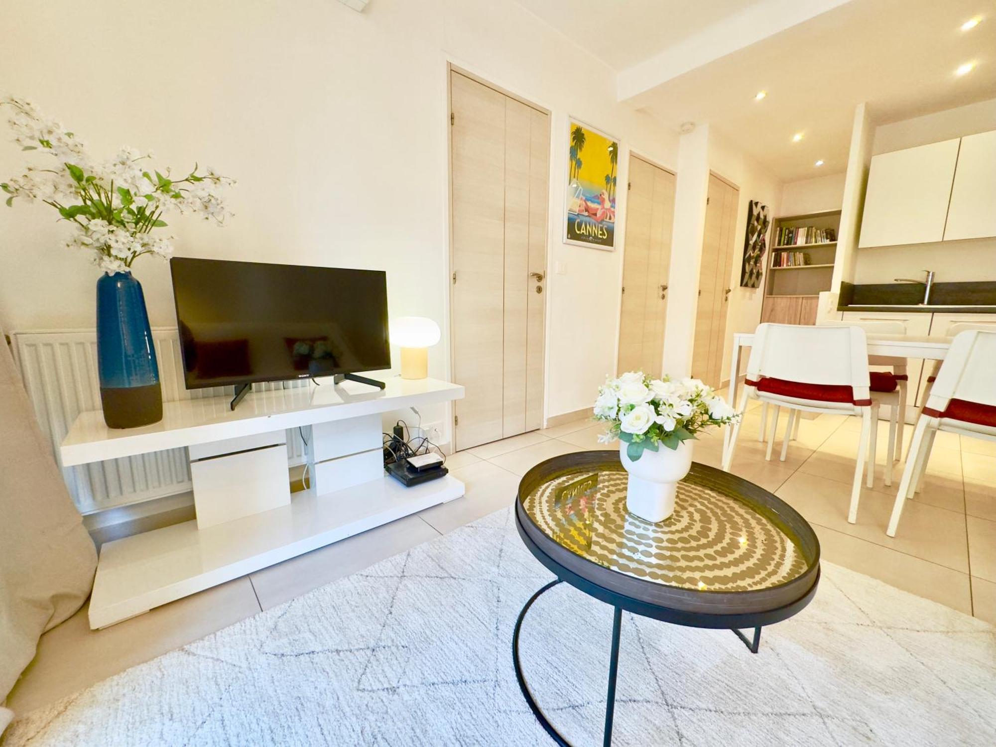 Superbe Appartement Avec Terrasse 1Mn Des Plages De La Croisette Cannes Exterior foto